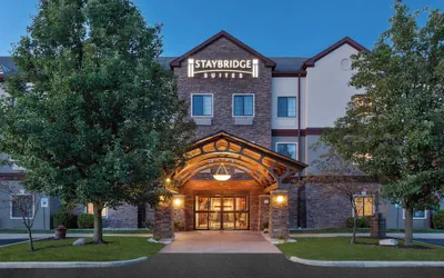 Photo 2 - Staybridge Suites Kalamazoo by IHG