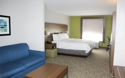 Photo 5 - Holiday Inn Express & Suites Martinsville by IHG
