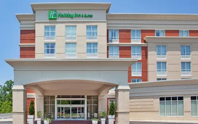 Holiday Inn Hotel & Suites Williamsburg-Historic Gateway by IHG