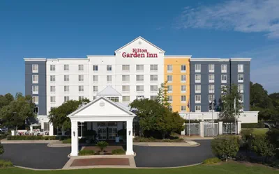 Photo 2 - Hilton Garden Inn Meridian