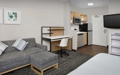Photo 5 - TownePlace Suites by Marriott Sacramento Cal Expo
