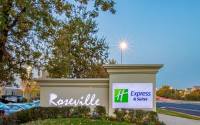 Holiday Inn Express Hotel & Suites Roseville-Galleria Area by IHG