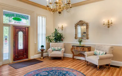 Photo 4 - The Carriage House Inn Newport