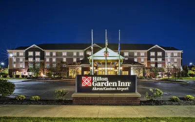 Photo 2 - Hilton Garden Inn Akron Canton Airport