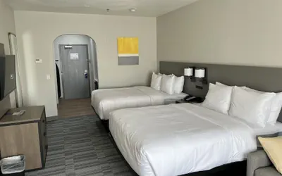 Photo 3 - Comfort Inn & Suites