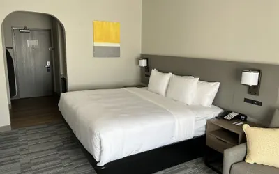 Photo 2 - Comfort Inn & Suites