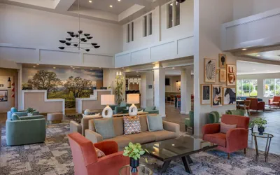 Photo 4 - La Quinta Inn & Suites by Wyndham Paso Robles