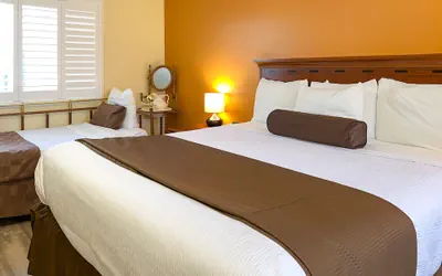 Photo 3 - The Old West Inn