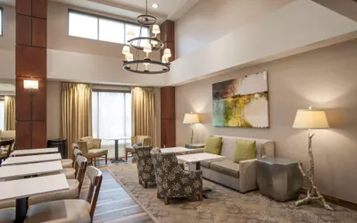 Photo 3 - Hampton Inn & Suites Mobile Providence Park/Airport
