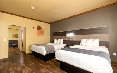Photo 4 - Best Western Plus Portland