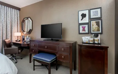 Photo 4 - Sheraton Tarrytown Hotel