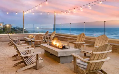 Photo 2 - Elizabeth Oceanfront Suites, an Ascend Collection Hotel