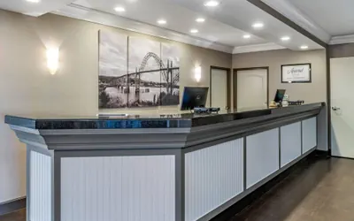 Photo 5 - Elizabeth Oceanfront Suites, an Ascend Collection Hotel