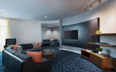 Photo 4 - Courtyard by Marriott Boise West Meridian