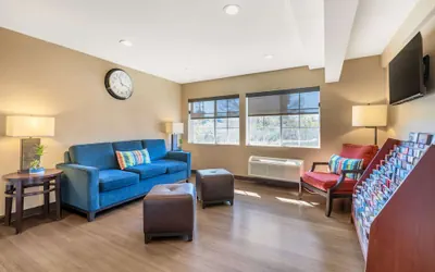 Photo 4 - Comfort Inn Monterey Park - Los Angeles