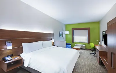 Photo 4 - Holiday Inn Express and Suites Longview South I20 by IHG
