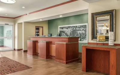 Photo 3 - Hampton Inn Athens