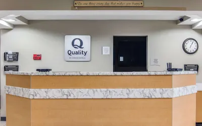 Photo 3 - Quality Inn & Suites Grove City - Outlet Mall