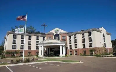Holiday Inn Express & Suites Flowood by IHG