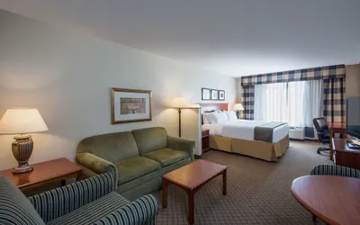 Photo 5 - Holiday Inn Express & Suites Flowood by IHG