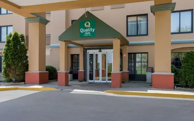 Photo 2 - Quality Inn Near Princeton