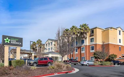 Photo 2 - Extended Stay America Suites San Rafael Francisco Blvd East