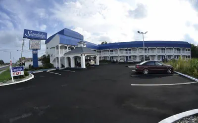 Photo 2 - Superlodge Atlantic City Absecon