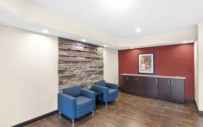 Photo 3 - Quality Inn Queensbury - Lake George Area