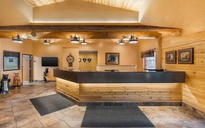 Photo 4 - Best Western Plus Kelly Inn & Suites