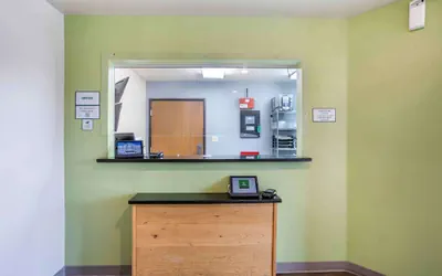 Photo 3 - Extended Stay America Select Suites - Springfield - South - Battlefield
