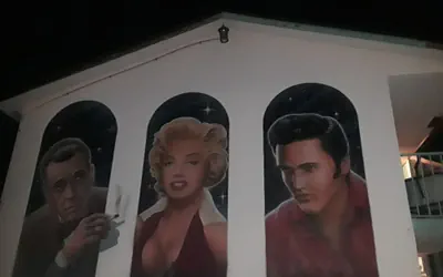 Photo 2 - New Sungate Motel