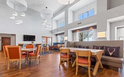 Photo 3 - Hampton Inn & Suites Greeley