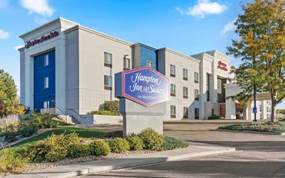 Photo 2 - Hampton Inn & Suites Greeley