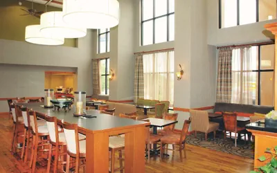 Photo 3 - Hampton Inn Clinton