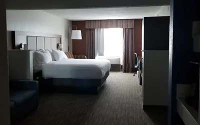 Photo 4 - Holiday Inn Express Hotel & Suites Hillview by IHG