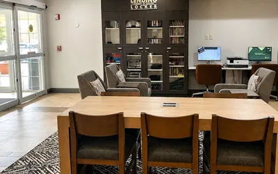 Photo 3 - Candlewood Suites Windsor Locks Bradley Arpt by IHG