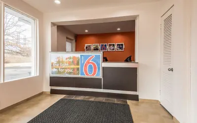 Photo 5 - Motel 6 Schenectady, NY