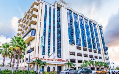 Photo 2 - Pier House 60 Clearwater Beach Marina Hotel