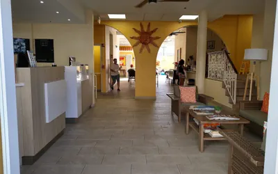 Photo 5 - Hotel Villa del Sol