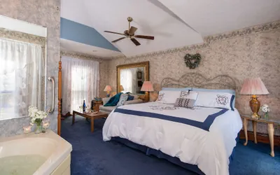 Photo 4 - Sutherland House Victorian Bed & Breakfast