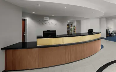 Photo 5 - Courtyard by Marriott Santa Clarita Valencia