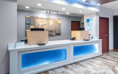 Photo 4 - Holiday Inn Express & Suites Roanoke Rapids SE by IHG