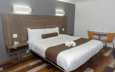 Photo 5 - Value Inn Bellflower