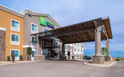 Photo 2 - Holiday Inn Express Sierra Vista by IHG