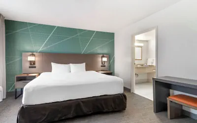 Photo 5 - Comfort Inn & Suites Lake George