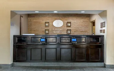 Photo 4 - Comfort Suites Gainesville