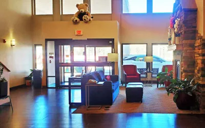 Photo 3 - Manitou Pikes Peak Hotel