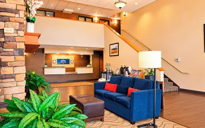 Photo 5 - Manitou Pikes Peak Hotel