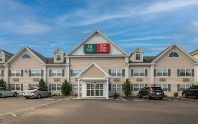Photo 2 - Quality Inn & Suites Auburn I-95