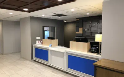 Photo 5 - Holiday Inn Express & Suites West Palm Beach Metrocentre by IHG